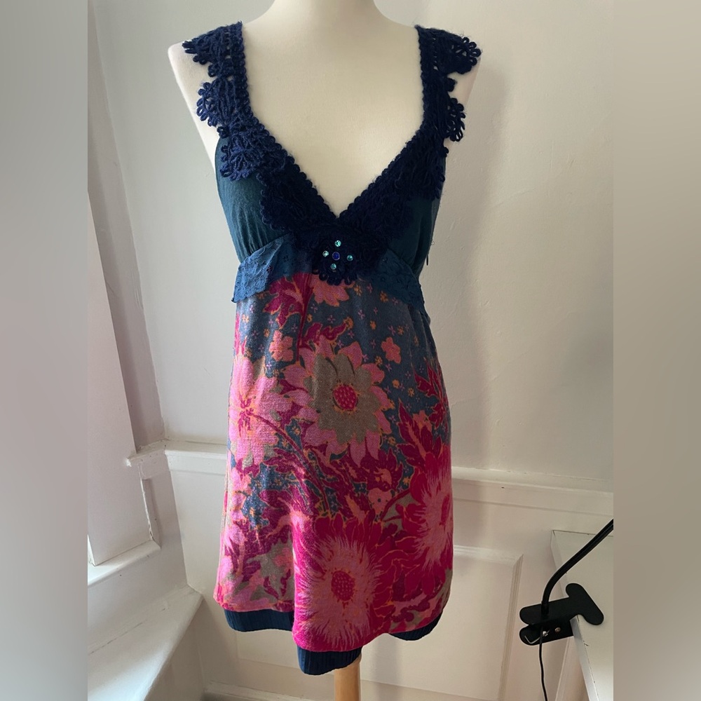Free People Blue Pink Crochet, Floral Wool, Dress Size 4 - Picture 3 of 4